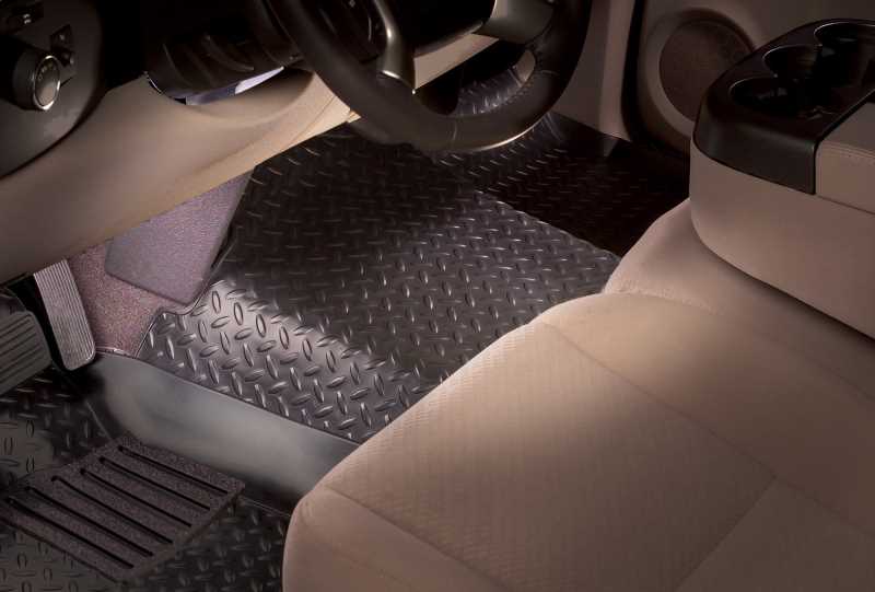 Classic Style Floor Liner Center Hump 82203